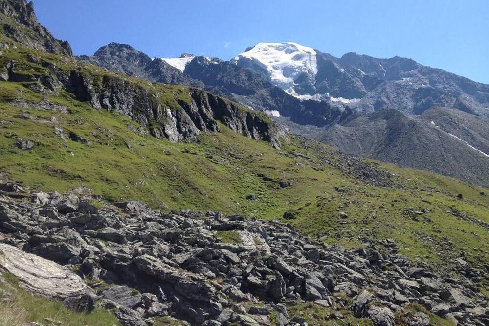 Photo of Outdoor in Sarreyer