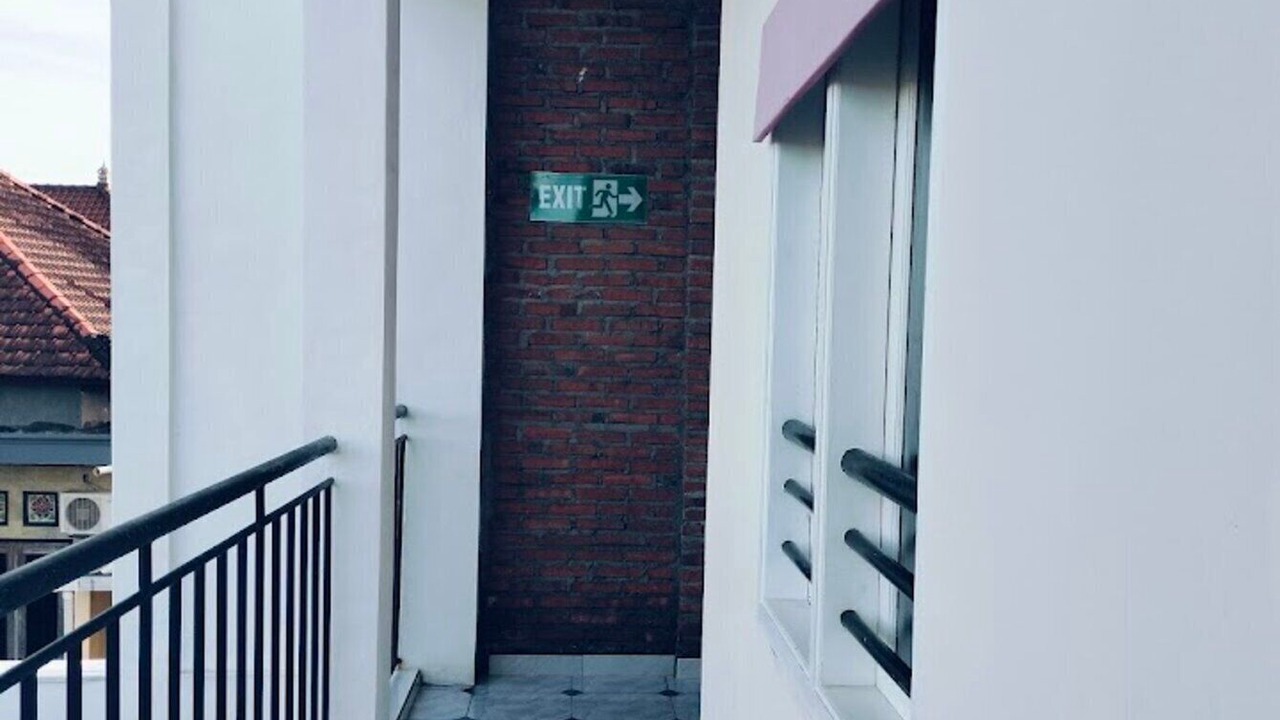 Photo of Bathroom in Negara