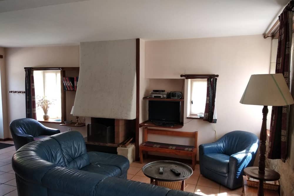 Photo of Livingroom in Les Ormes