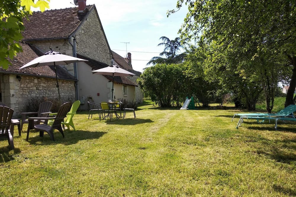 Photo of Outdoor in Les Ormes