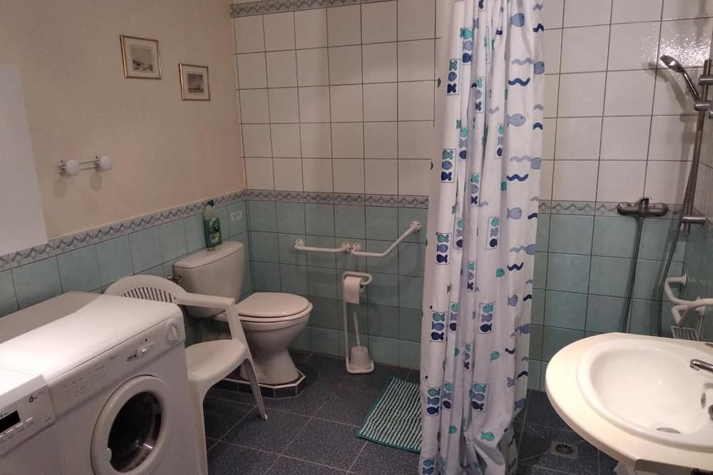 Photo of Bathroom in Les Ormes