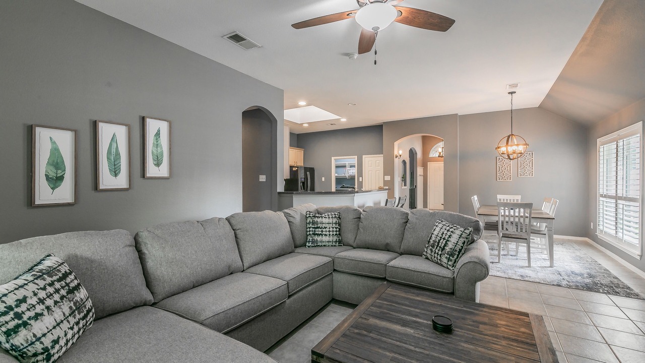 Photo of Livingroom in Corinth