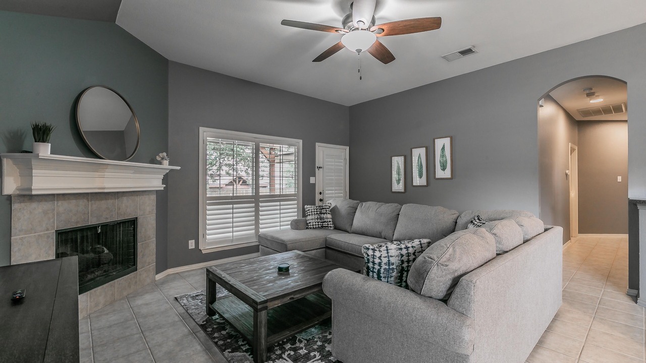 Photo of Livingroom in Corinth