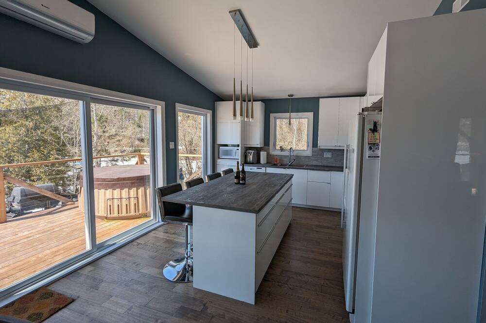 Photo of Kitchen in Notre-Dame-de-Montauban