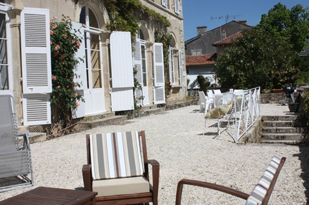 Photo of Outdoor in Fontenay-le-Comte