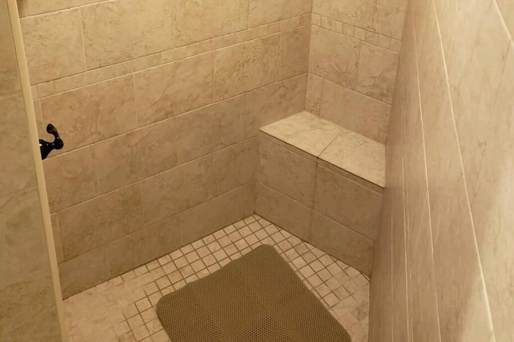 Photo of Bathroom in Central Islip