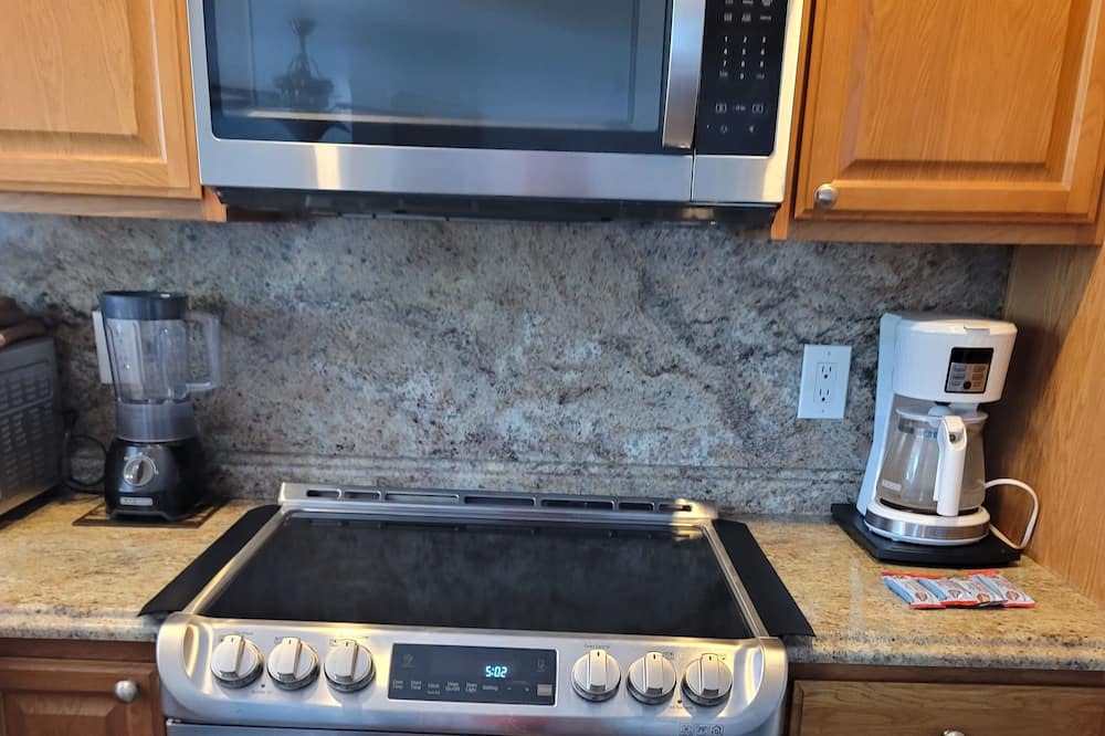 Photo of Kitchen in Central Islip