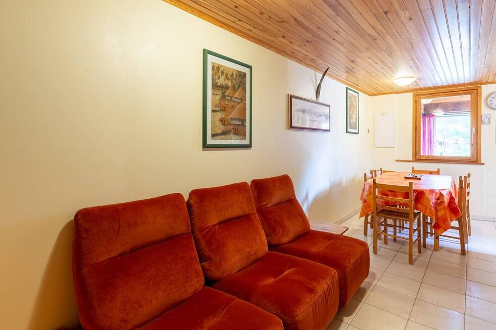 Photo of Livingroom in Loudervielle