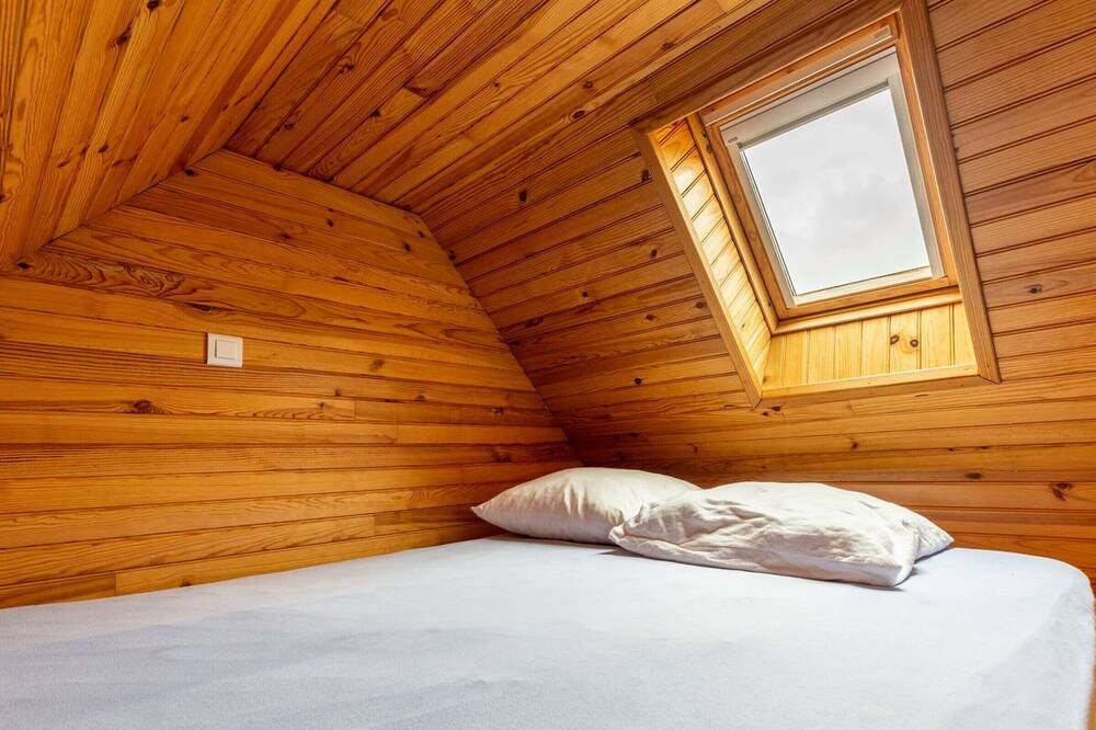 Photo of Bedroom in Loudervielle