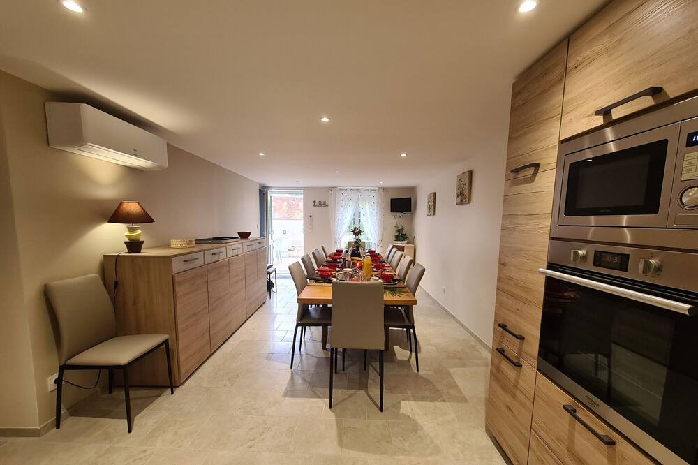 Photo of Kitchen in Lye