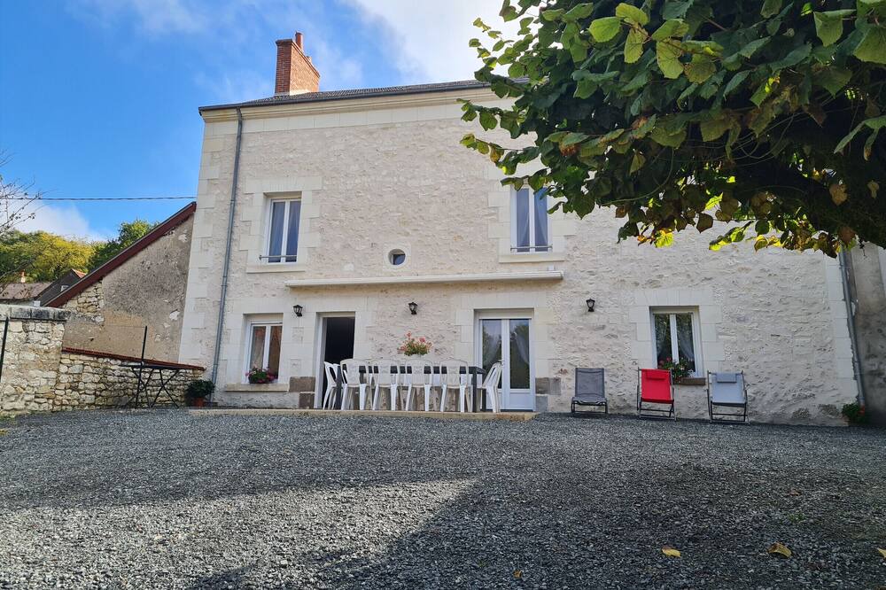 Photo of Outdoor in Lye