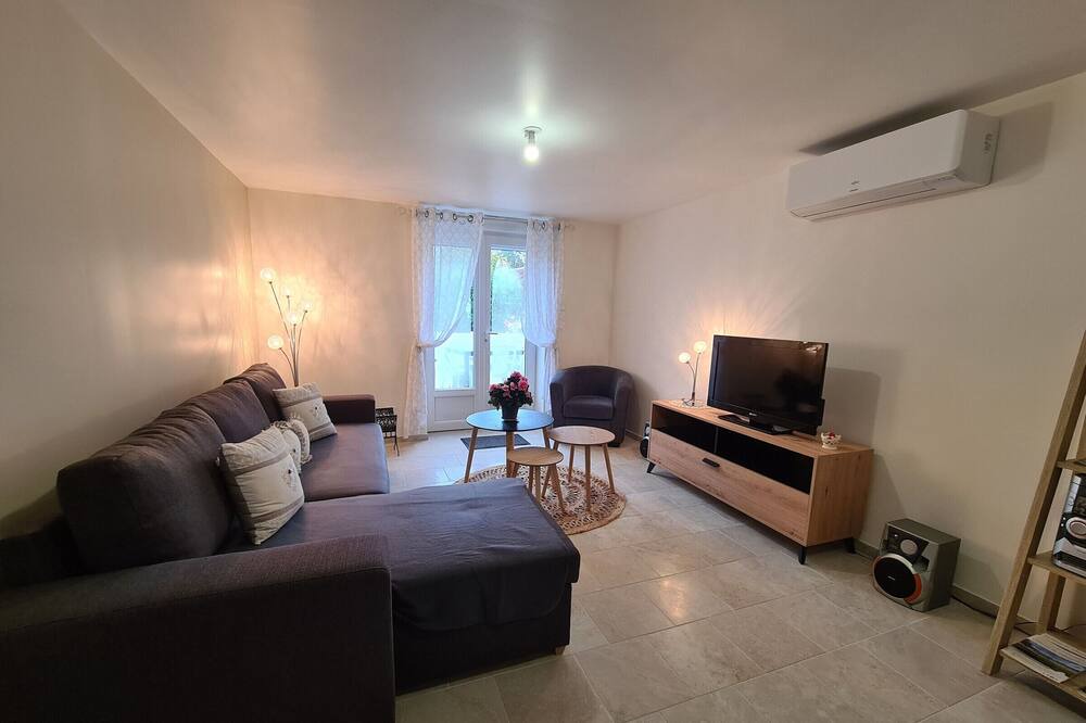 Photo of Livingroom in Lye