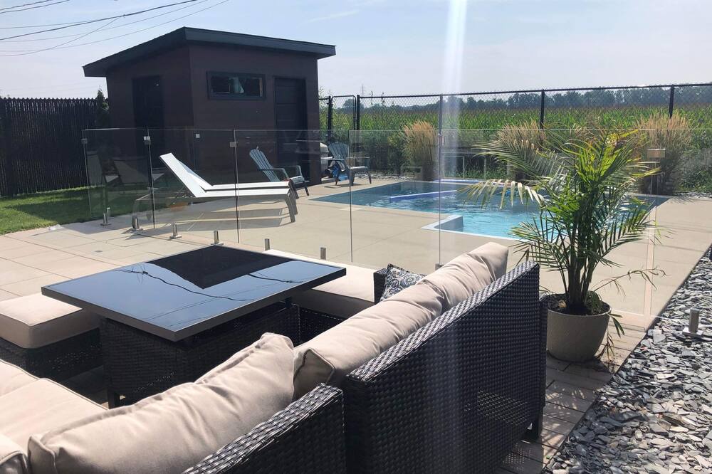 Photo of Outdoor in Carignan