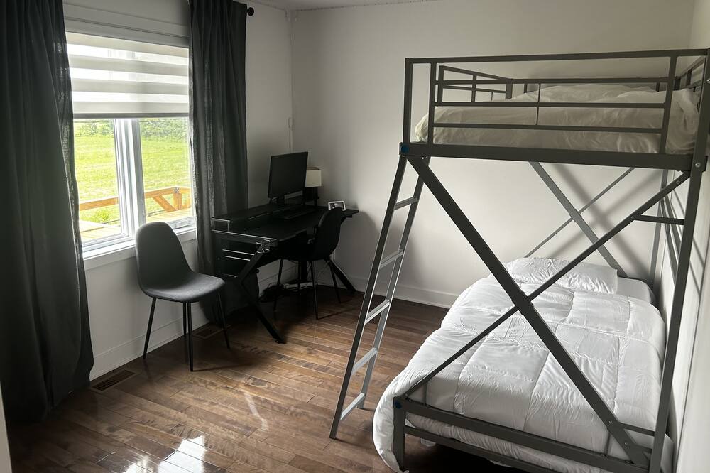 Photo of Bedroom in Carignan