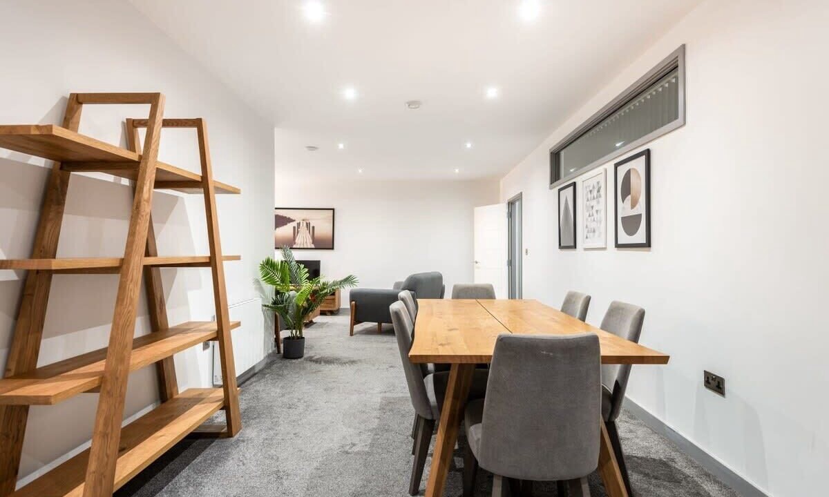 Photo of Others in Doncaster