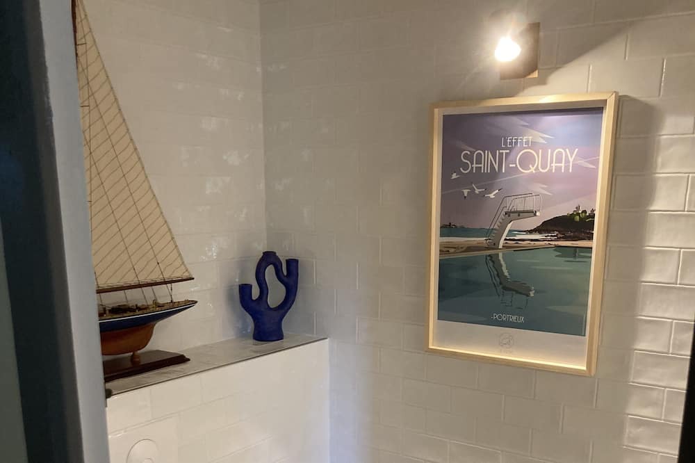 Photo of Bathroom in Saint-Remy-du-Plein