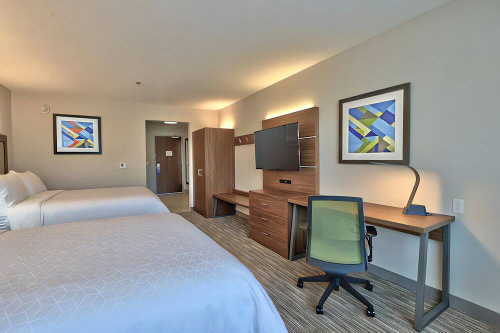 Photo of Bedroom in Northeast Heights