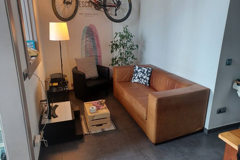 Photo of Livingroom in Provencals del Poblenou