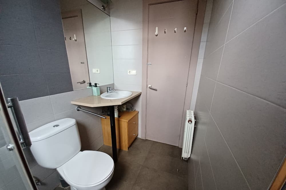 Photo of Bathroom in Provencals del Poblenou