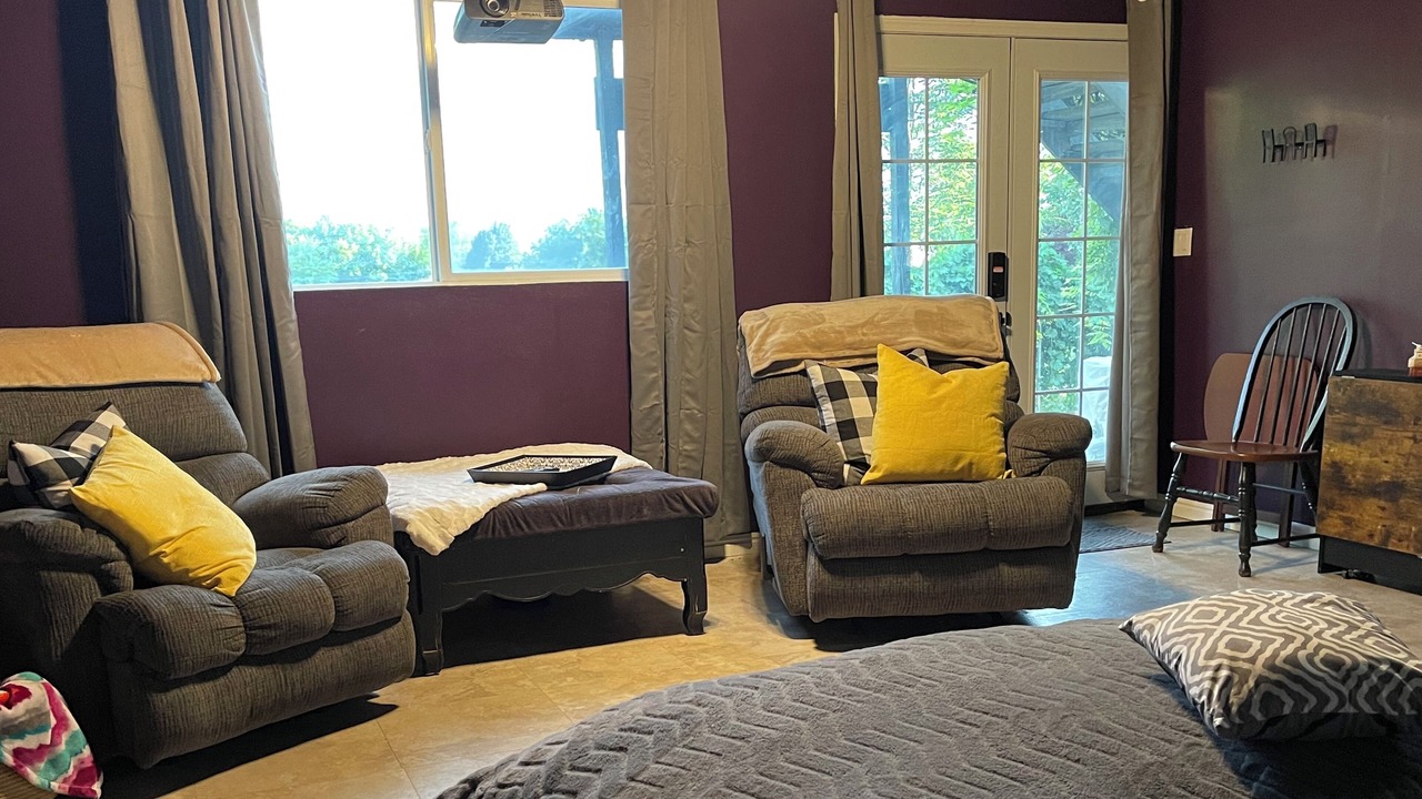 Photo of Livingroom in Clearfield