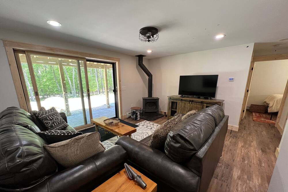 Photo of Livingroom in Jay