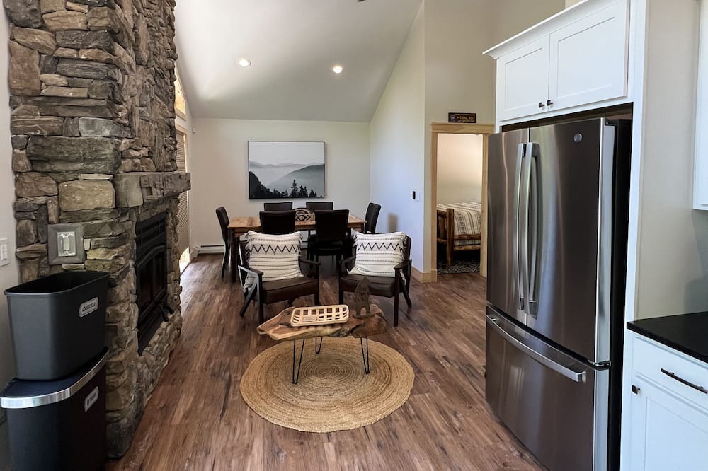 Photo of Others in Jay