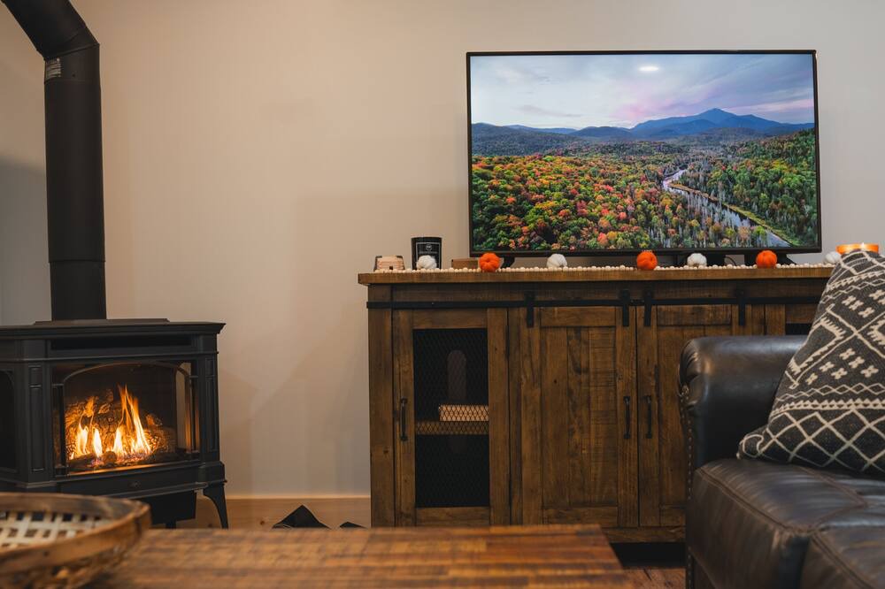 Photo of Others in Jay