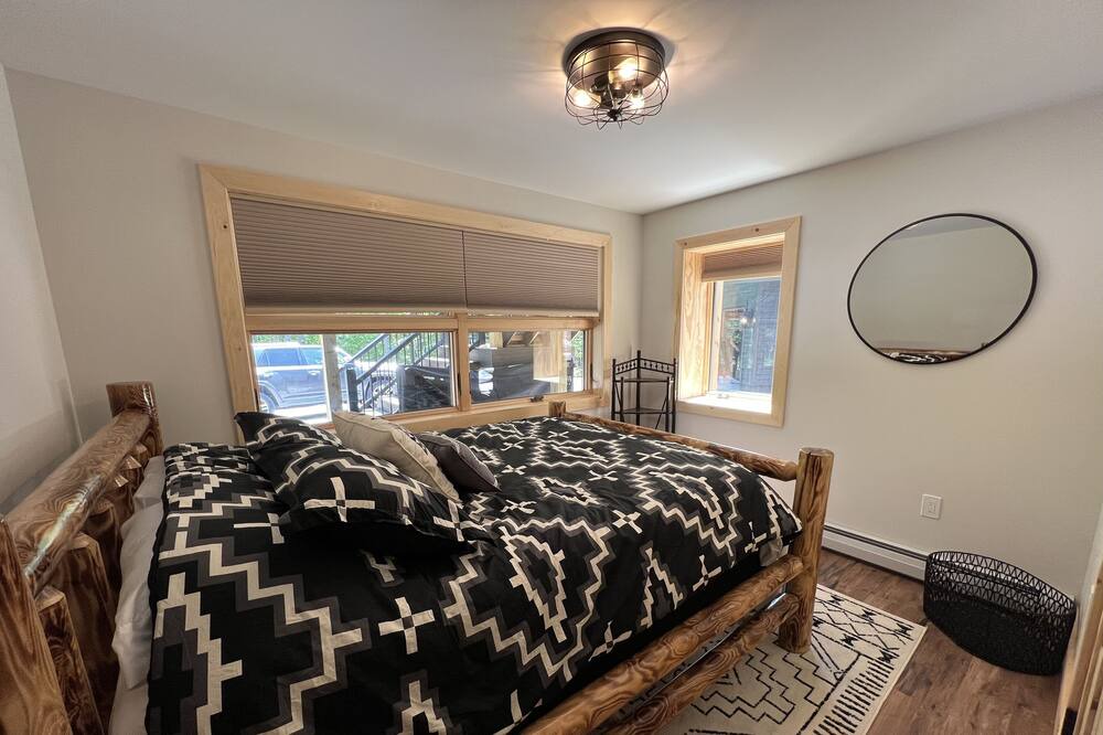 Photo of Bedroom in Jay