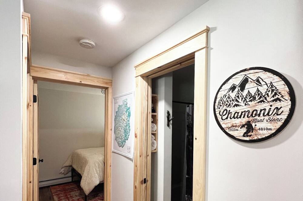 Photo of Others in Jay