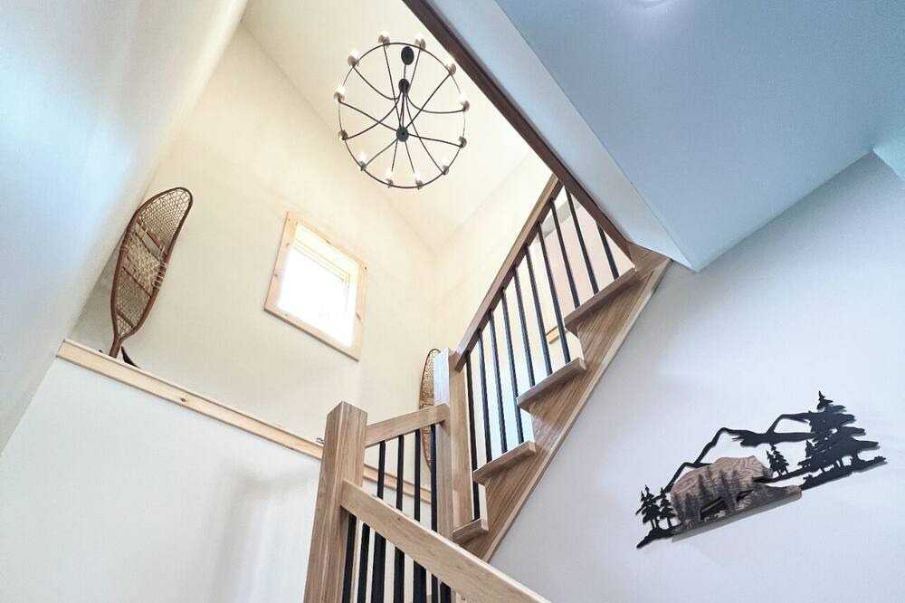 Photo of Others in Jay