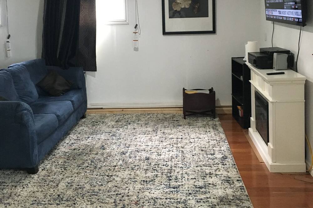 Photo of Livingroom in Southgate