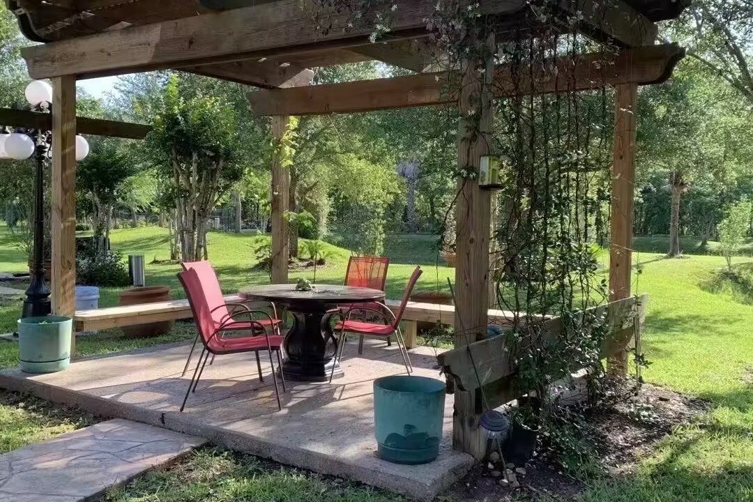 Photo of Patio Balcony in Iowa Colony