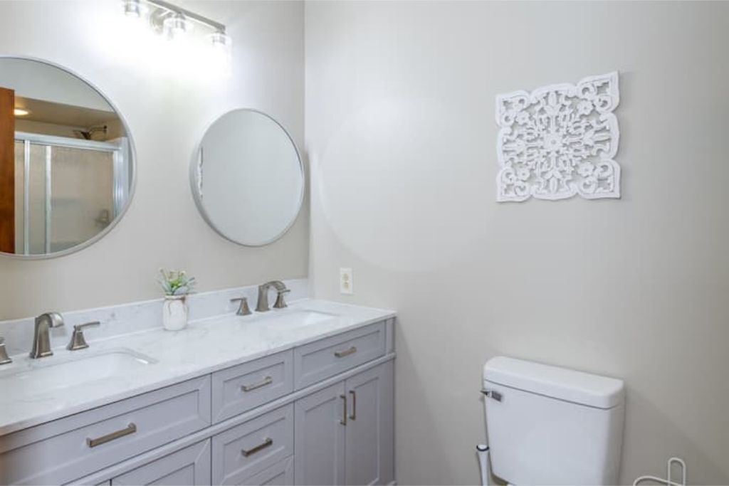 Photo of Others in Xenia