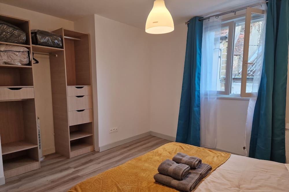 Photo of Bedroom in Souvigny