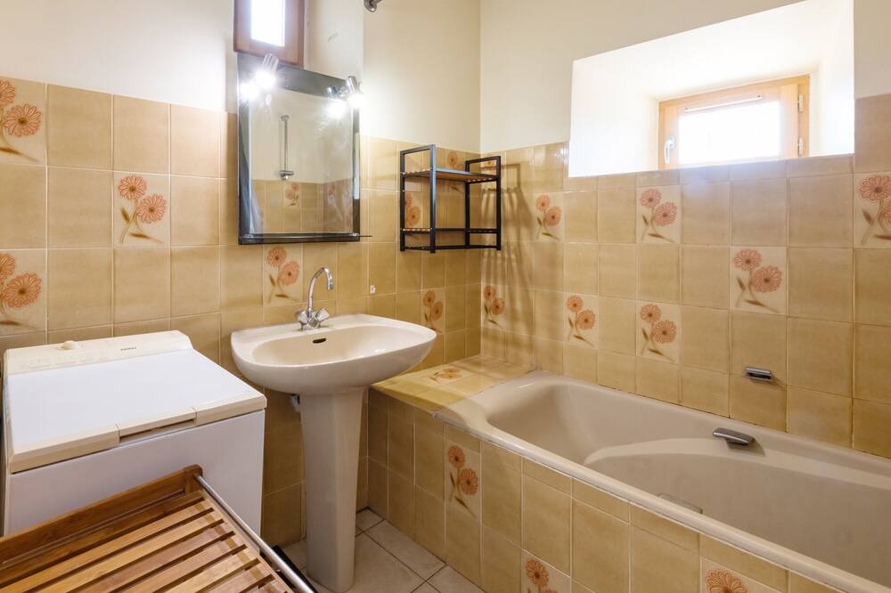 Photo of Bathroom in Chassiers