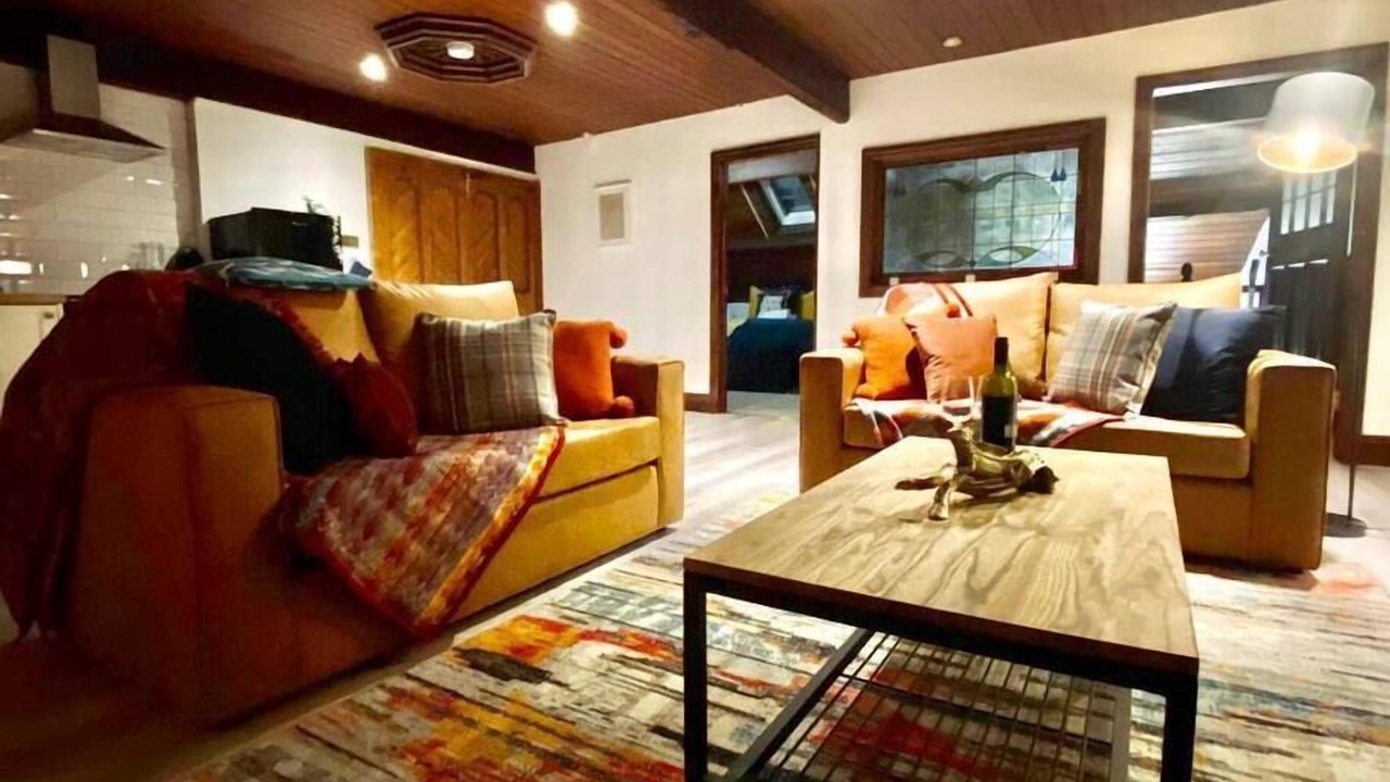 Photo of Others in Cwm Frwd Oer