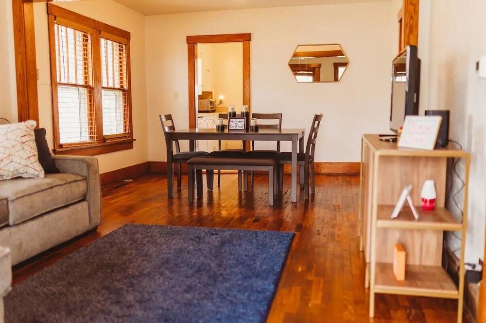 Photo of Livingroom in Osawatomie