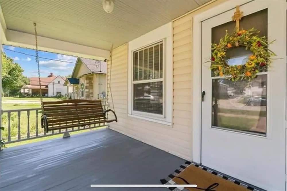 Photo of Patio Balcony in Osawatomie