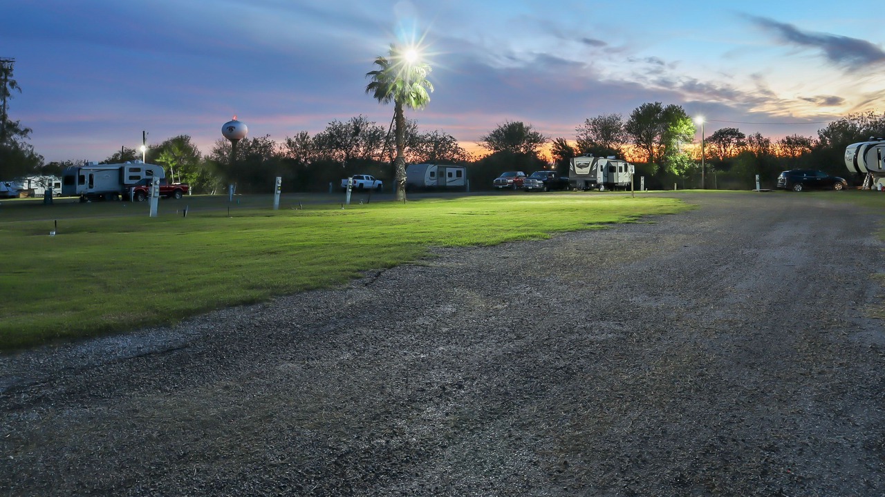 Photo of Others in Mathis