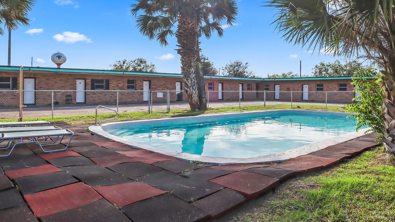 Photo of Outdoor in Mathis