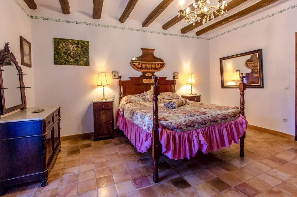 Photo of Bedroom in Santa Oliva