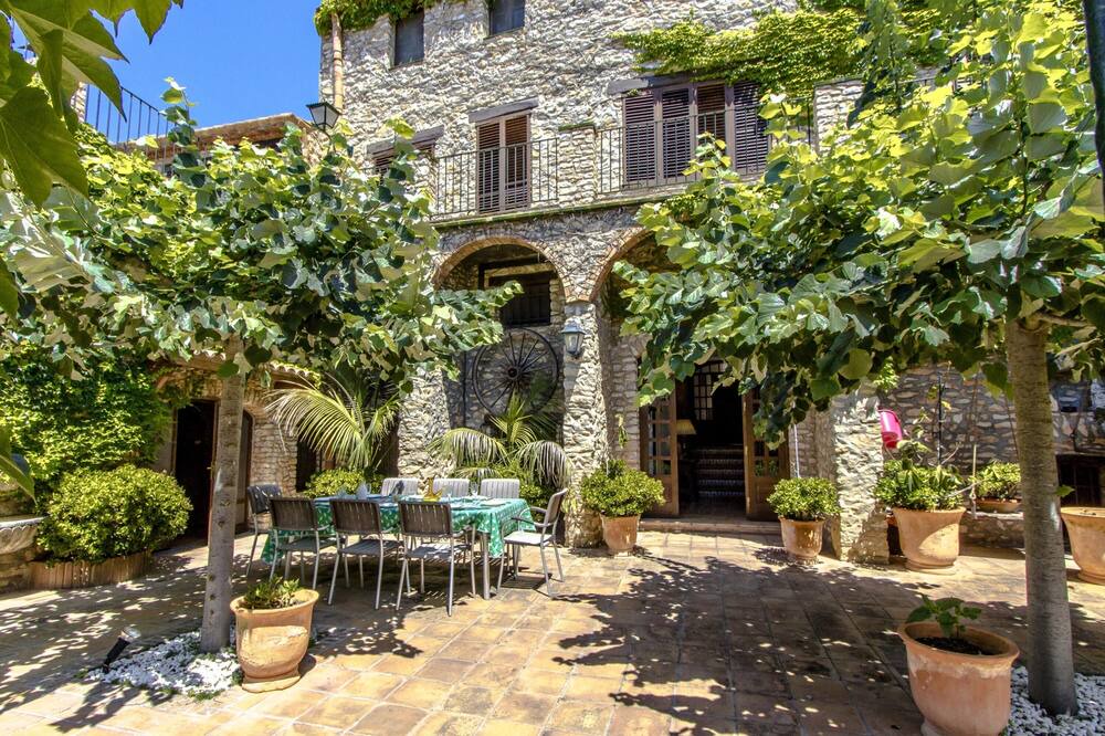 Photo of Outdoor in Santa Oliva