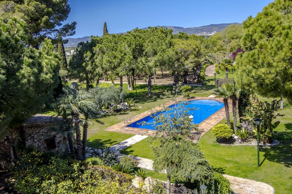Photo of Outdoor in Santa Oliva