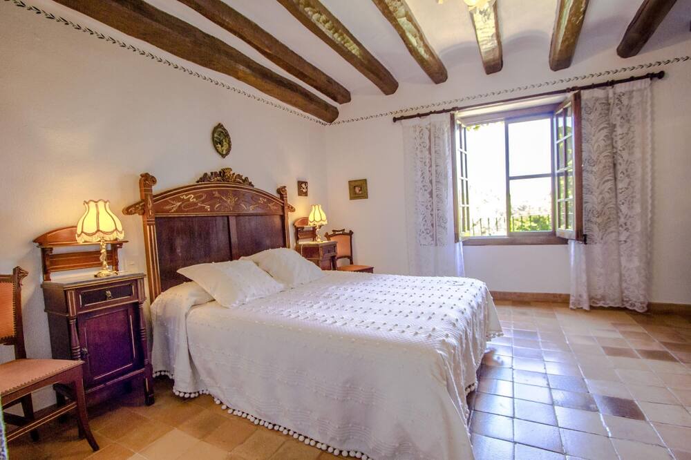 Photo of Bedroom in Santa Oliva