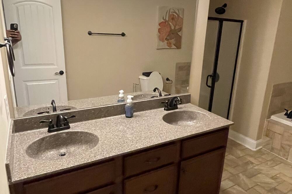 Photo of Bathroom in Hampstead