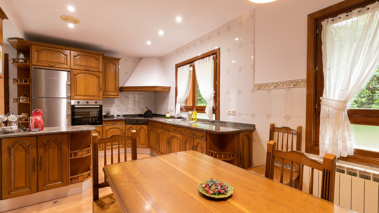Photo of Kitchen in Aia