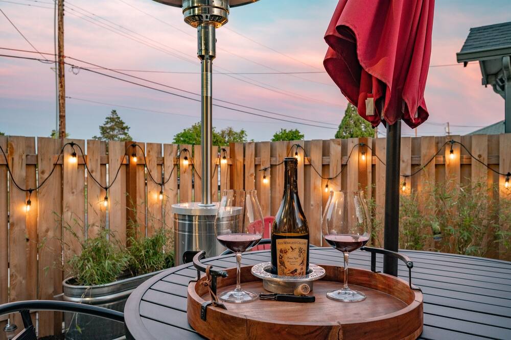 Photo of Outdoor in Carlton