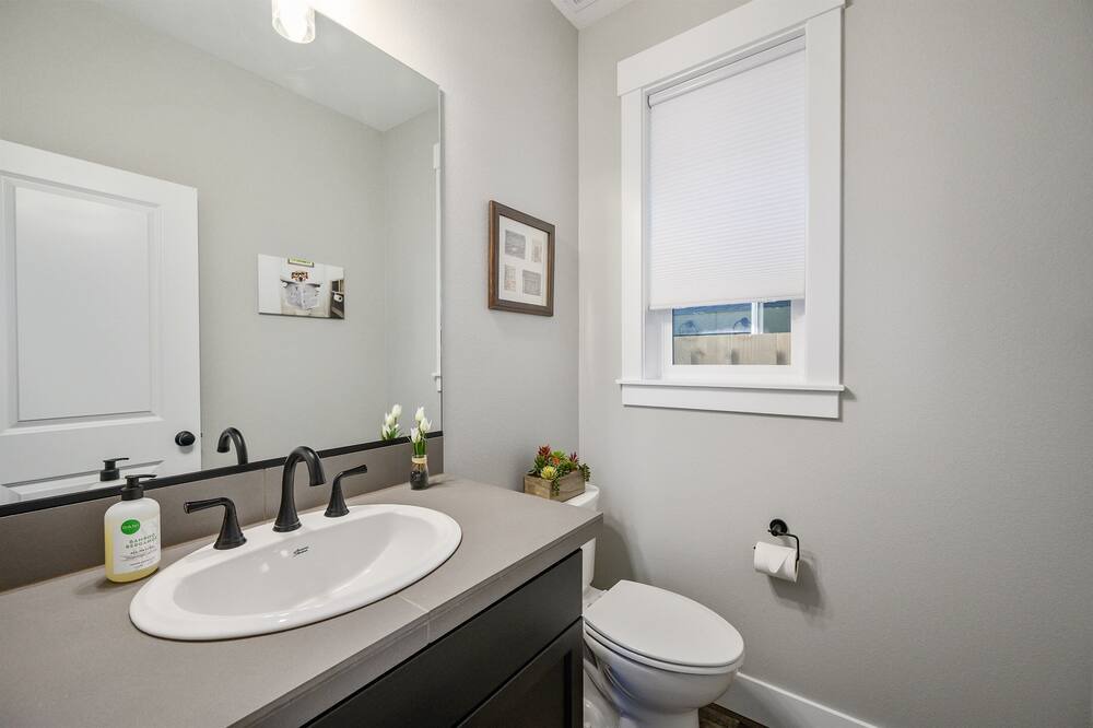 Photo of Others in Carlton