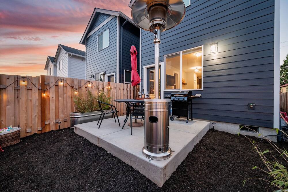 Photo of Outdoor in Carlton