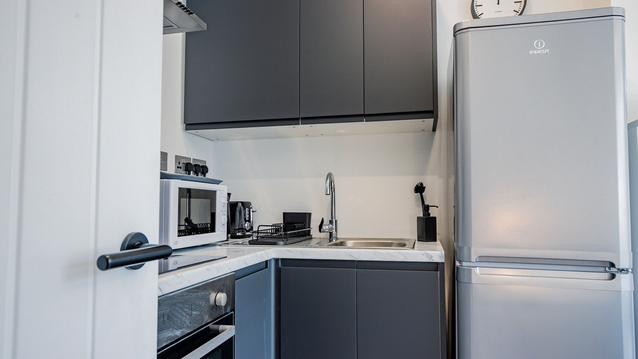 Photo of Kitchen in Caterham